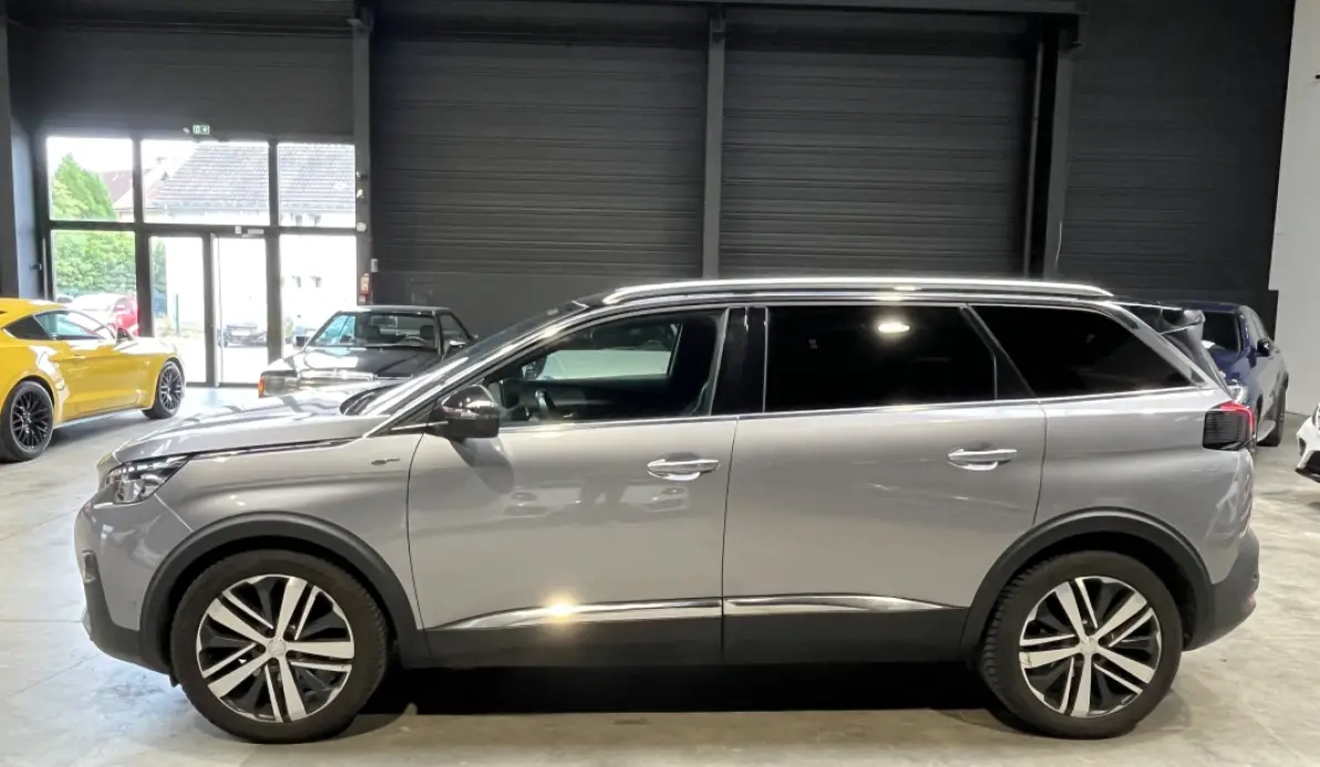 Peugeot 5008 GT 2.0 BlueHDI 180 EAT6 7 Places / Ori France / JA 19'' / Carplay / Caméra 360°