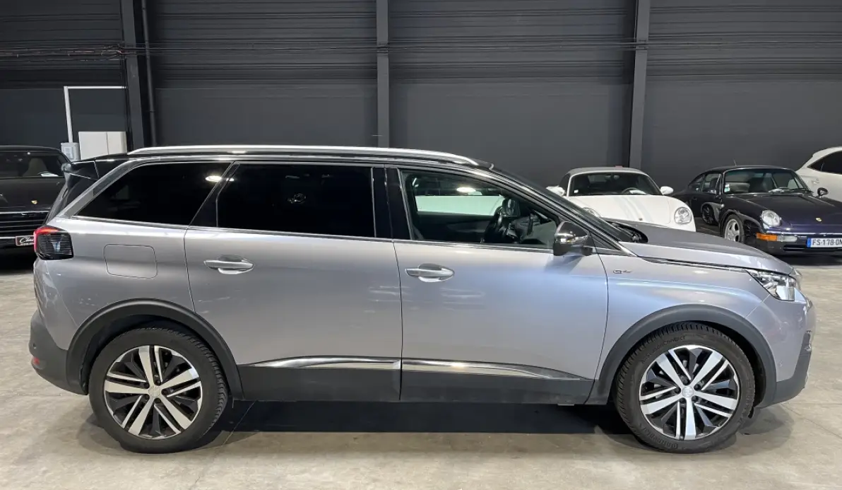 Peugeot 5008 GT 2.0 BlueHDI 180 EAT6 7 Places / Ori France / JA 19'' / Carplay / Caméra 360°