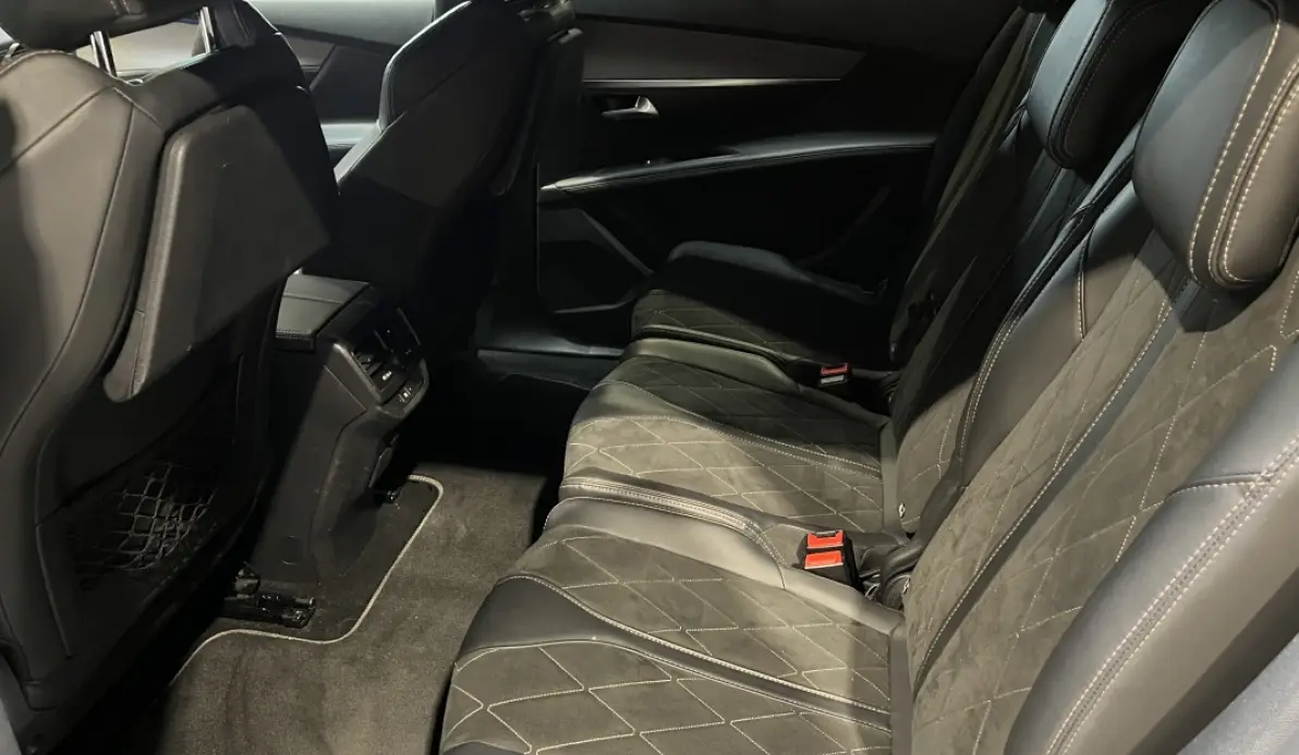 Peugeot 5008 GT 2.0 BlueHDI 180 EAT6 7 Places / Ori France / JA 19'' / Carplay / Caméra 360°
