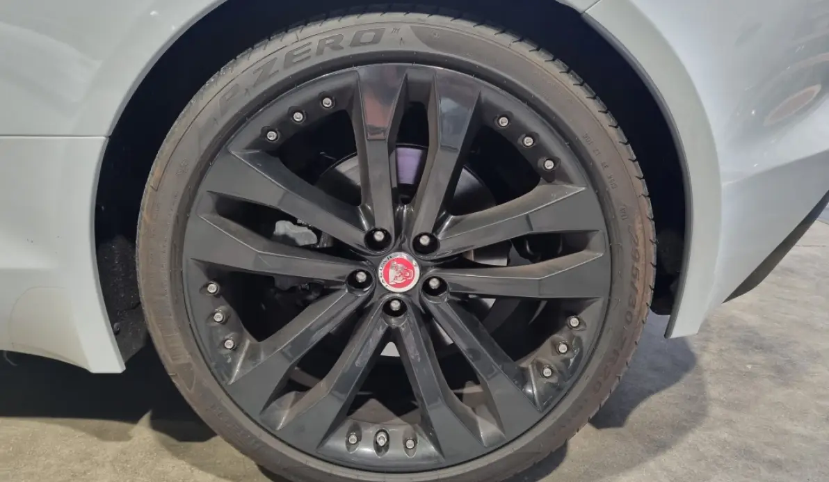 Jaguar F-Type V6 340 ch BVA8 
