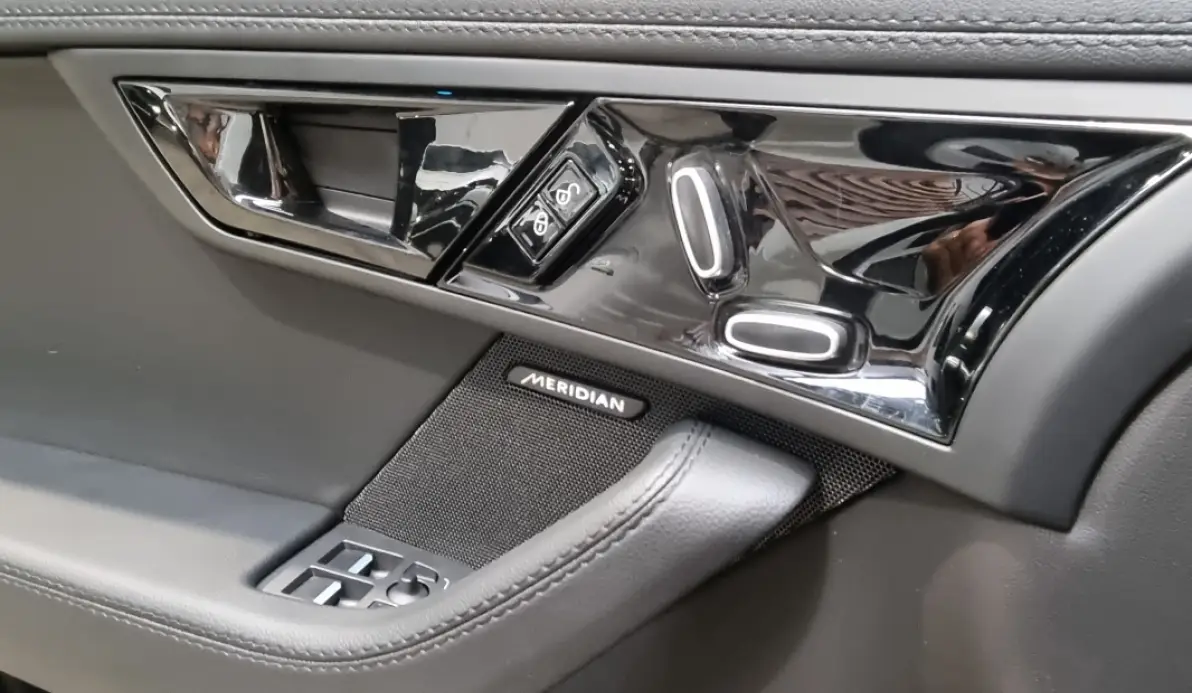 Jaguar F-Type V6 340 ch BVA8 