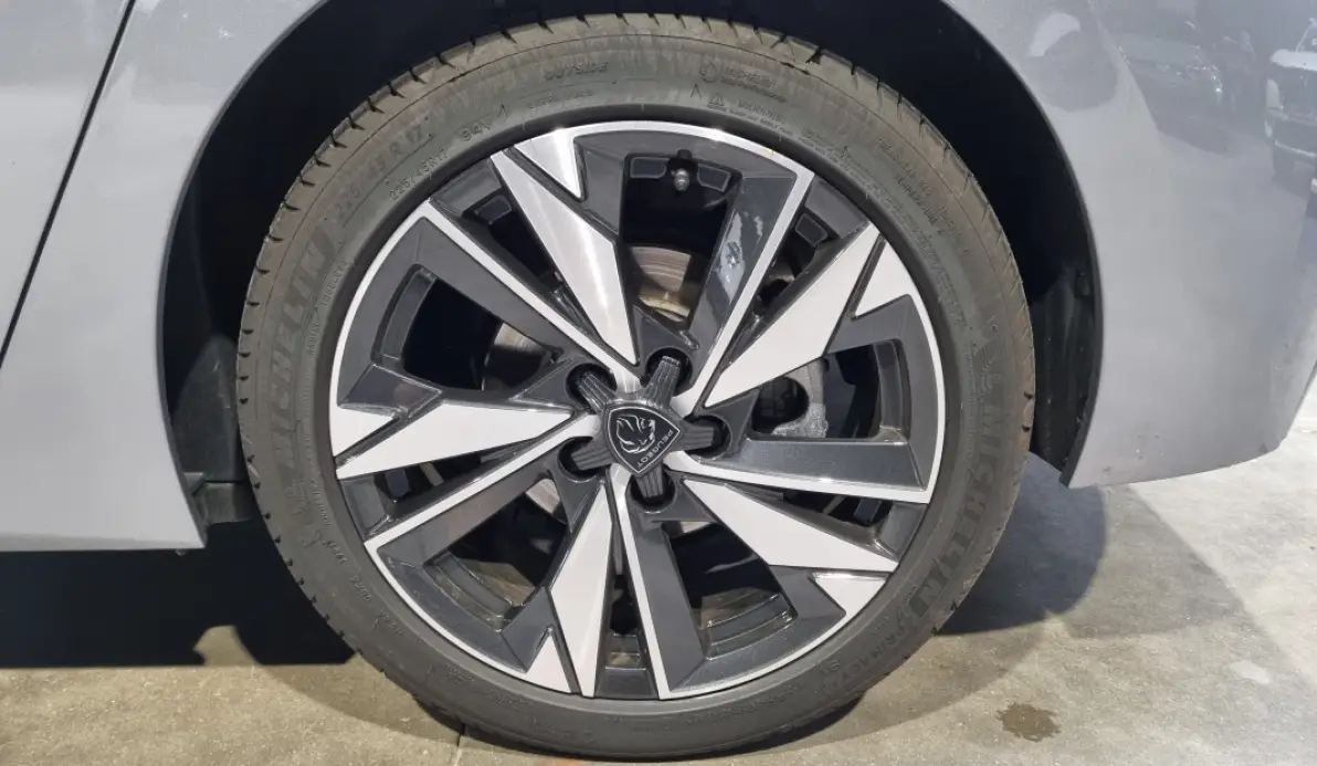 Peugeot 308 Allure BlueHDi 130 S&S EAT8
