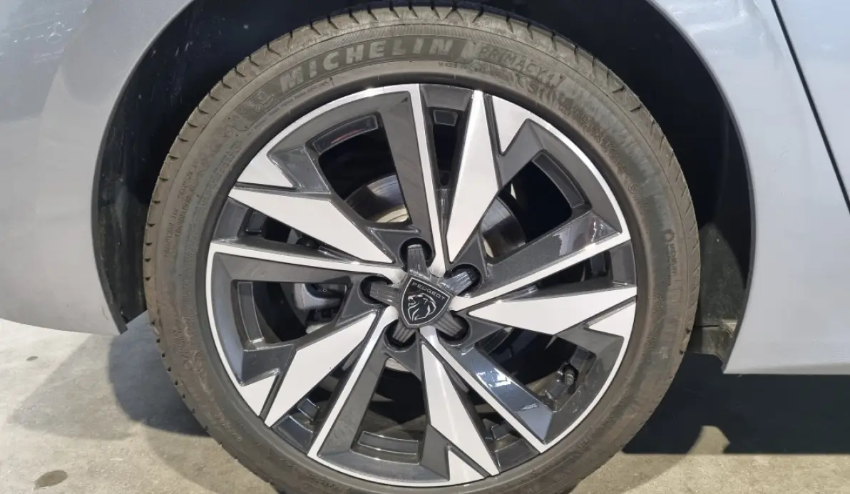 Peugeot 308 Allure BlueHDi 130 S&S EAT8