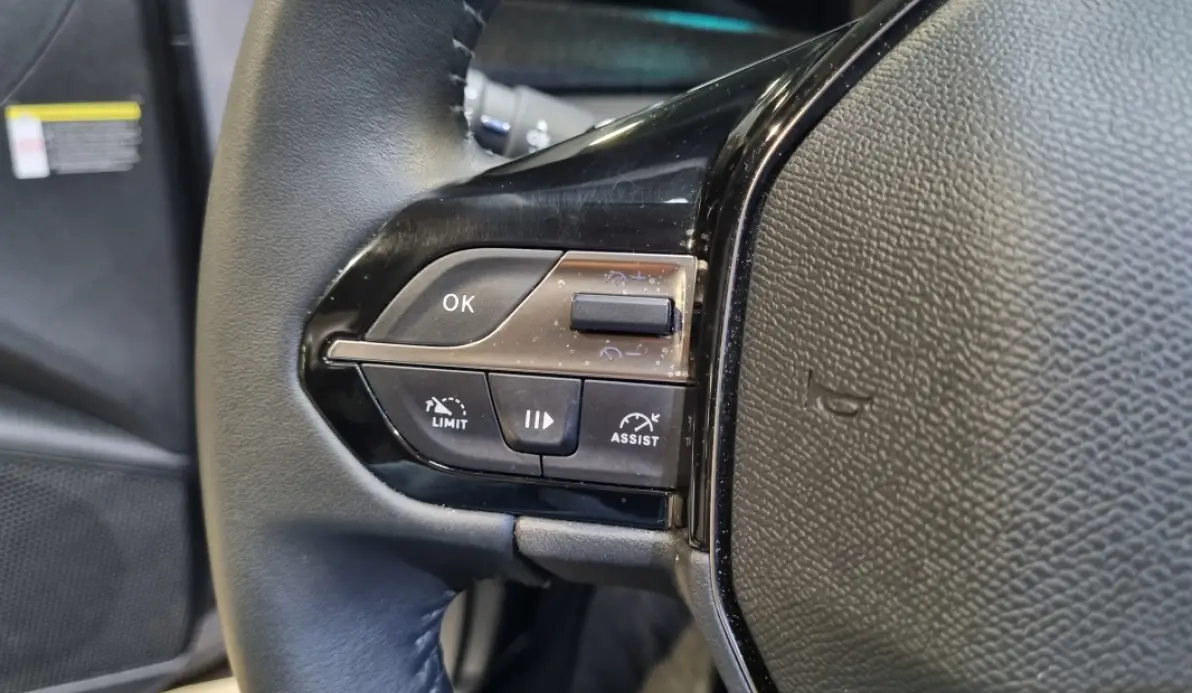 Peugeot 308 Allure BlueHDi 130 S&S EAT8