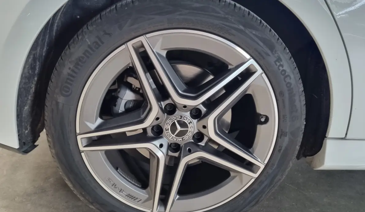 Mercedes Classe A 200 AMG Line 163 ch 7G-DCT