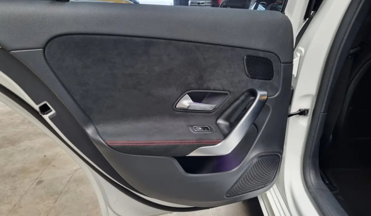 Mercedes Classe A 200 AMG Line 163 ch 7G-DCT