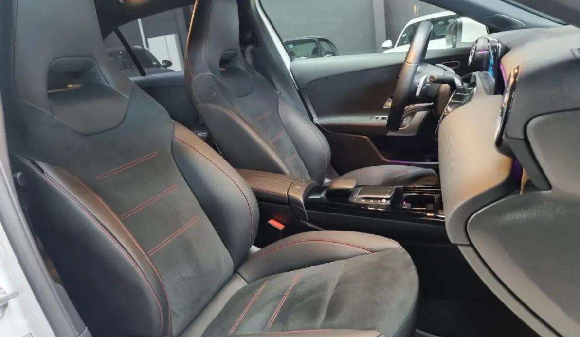 Mercedes Classe A 200 AMG Line 163 ch 7G-DCT