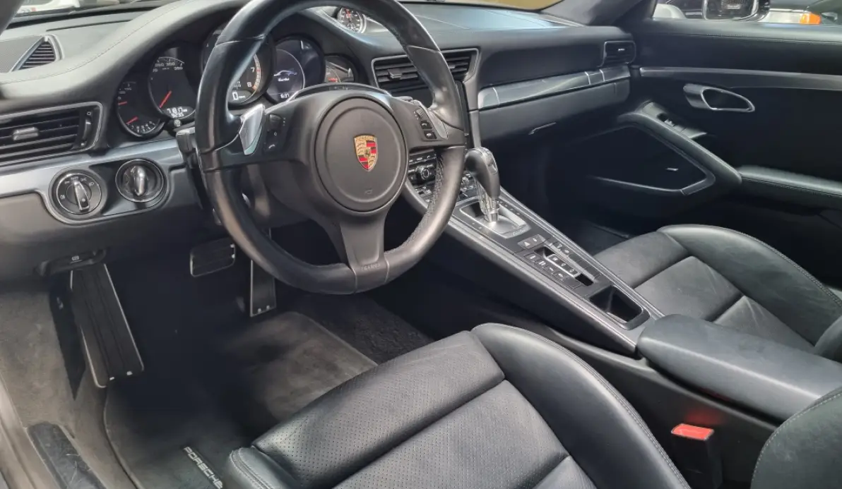 Porsche 911 991 Turbo 3.8 520 ch PDK