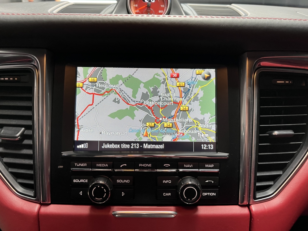 Porsche Macan Turbo 3.6 V6 PDK Pack Chrono / PASM / JA 21'' / Échappement sport