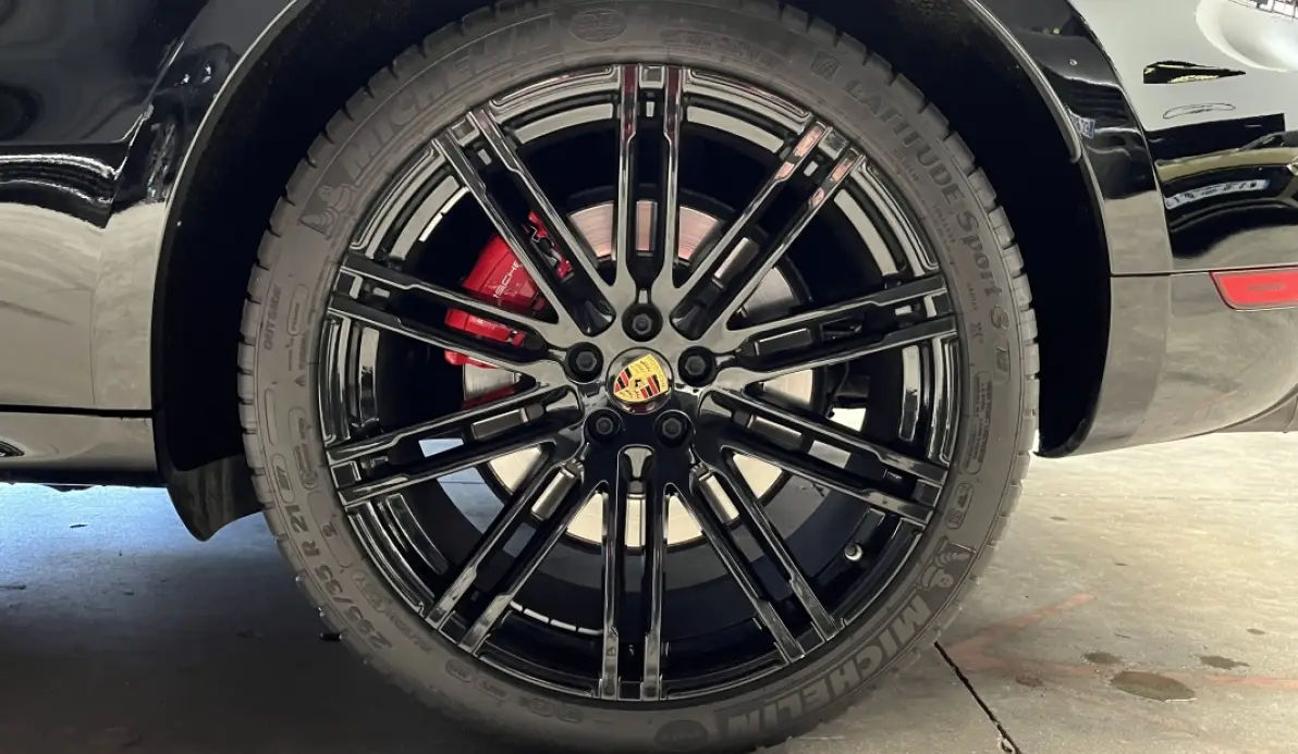 Porsche Macan Turbo 3.6 V6 PDK Pack Chrono / PASM / JA 21'' / Échappement sport