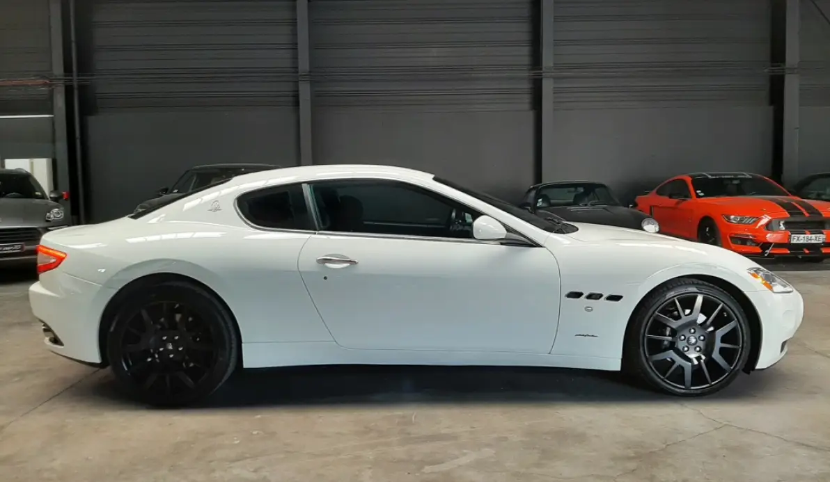 Maserati Granturismo V8 4,2L 405 ch BVA