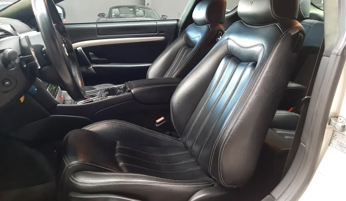 Maserati Granturismo V8 4,2L 405 ch BVA
