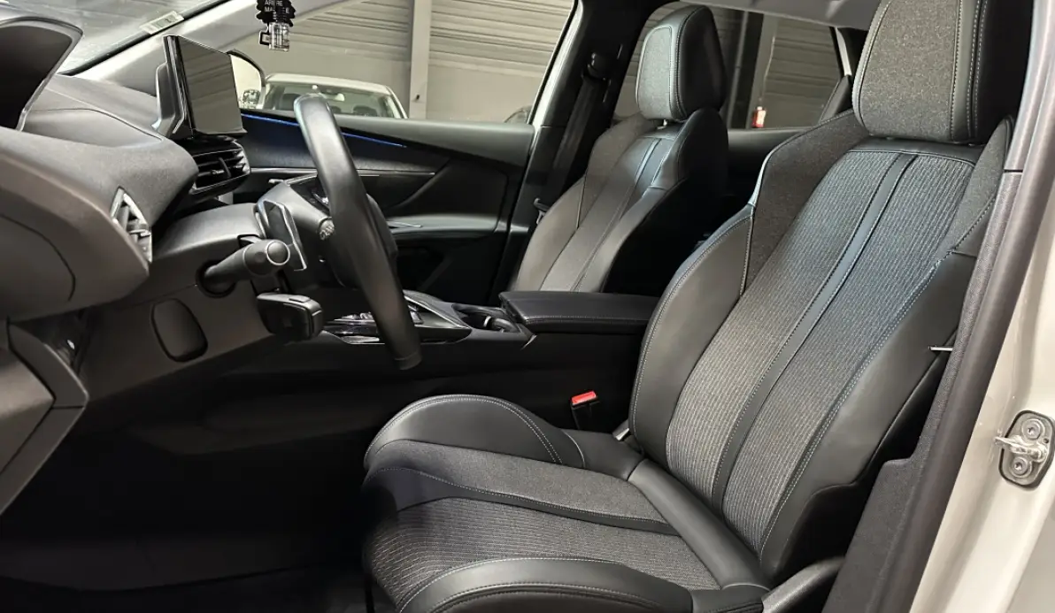 Peugeot 3008 Blue HDi 130 ch phase 2