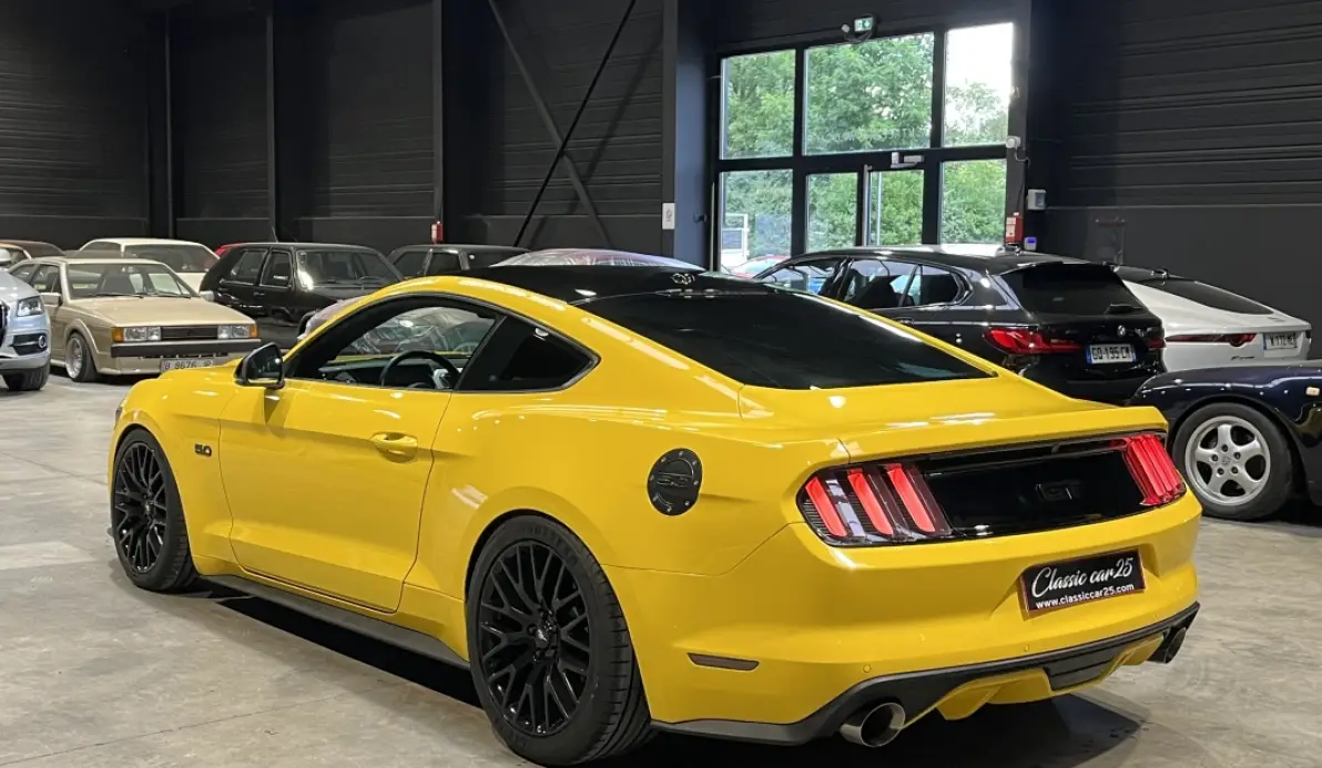 Ford Mustang GT Fastback 5.0 V8 421ch BVA 