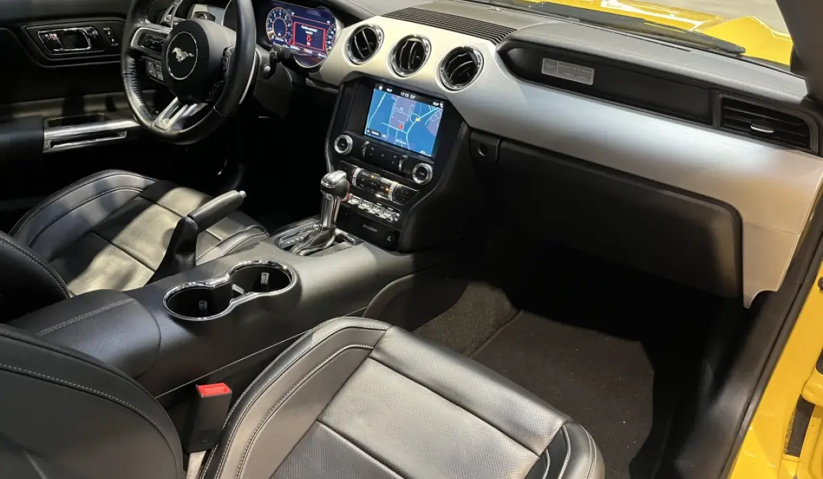 Ford Mustang GT Fastback 5.0 V8 421ch BVA 