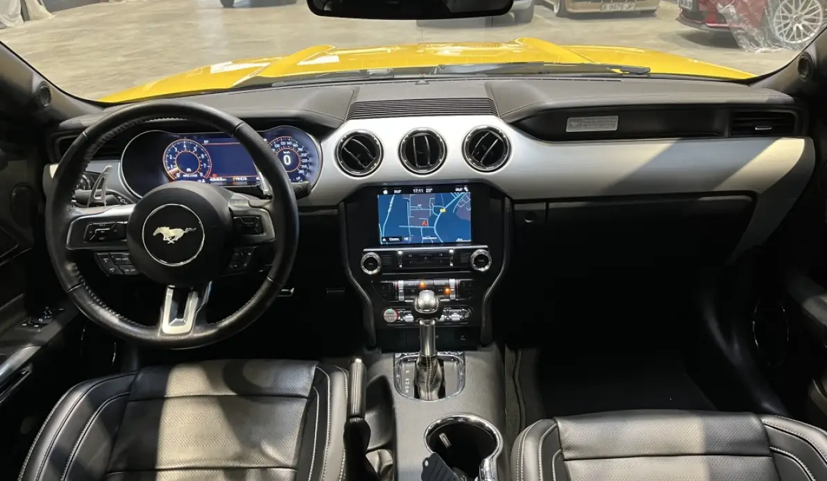 Ford Mustang GT Fastback 5.0 V8 421ch BVA 