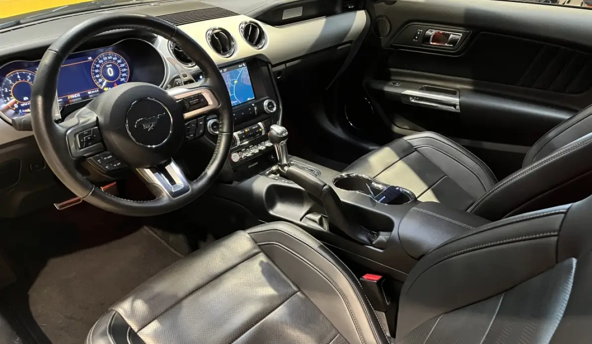 Ford Mustang GT Fastback 5.0 V8 421ch BVA 