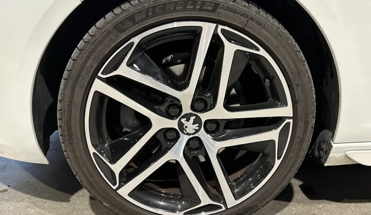 Peugeot 308 Allure THP 155 ch BVM6