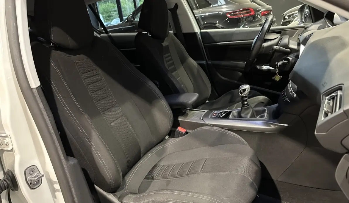Peugeot 308 Allure THP 155 ch BVM6