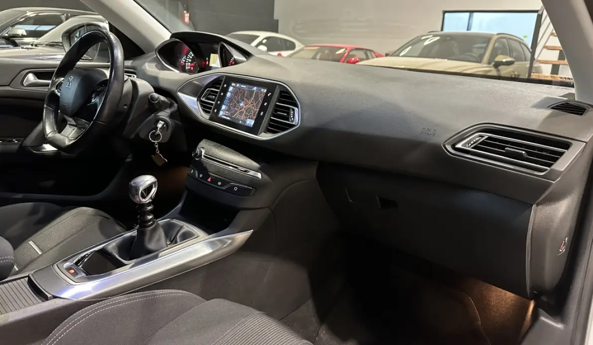 Peugeot 308 Allure THP 155 ch BVM6