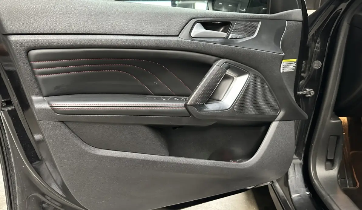 Peugeot 308 GTi By Peugeot Sport