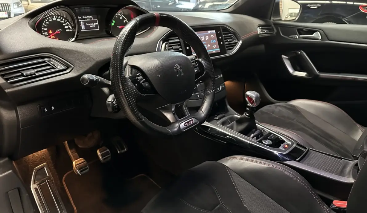Peugeot 308 GTi By Peugeot Sport