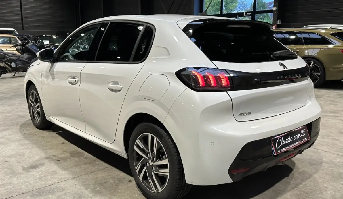 Peugeot 208 Allure Business PureTech 100ch BVM Blanc Nacré