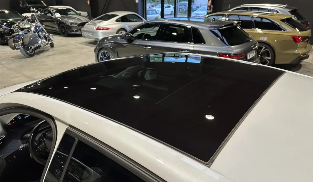 Peugeot 208 Allure Business PureTech 100ch BVM Blanc Nacré