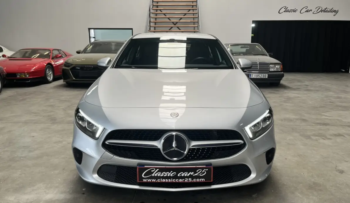 Mercedes Classe A A 180 d 116ch Toit ouvrant / Éclairage d'ambiance / Caméra