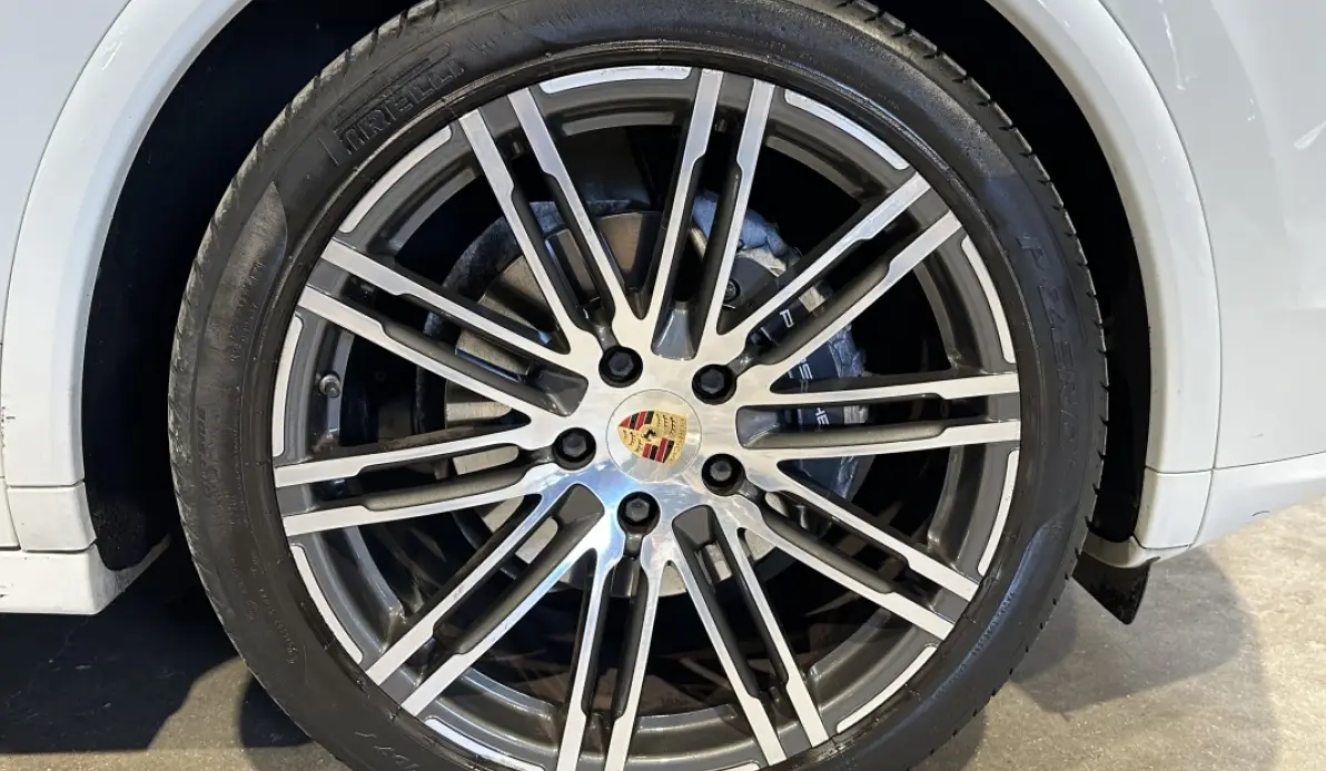 Porsche Cayenne 3.0 V6 262 ch Diesel Sport Design