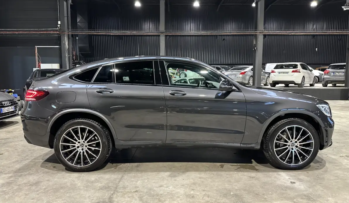 Mercedes GLC Coupé 300 DE 4MATIC AMG LINE 9G-TRONIC