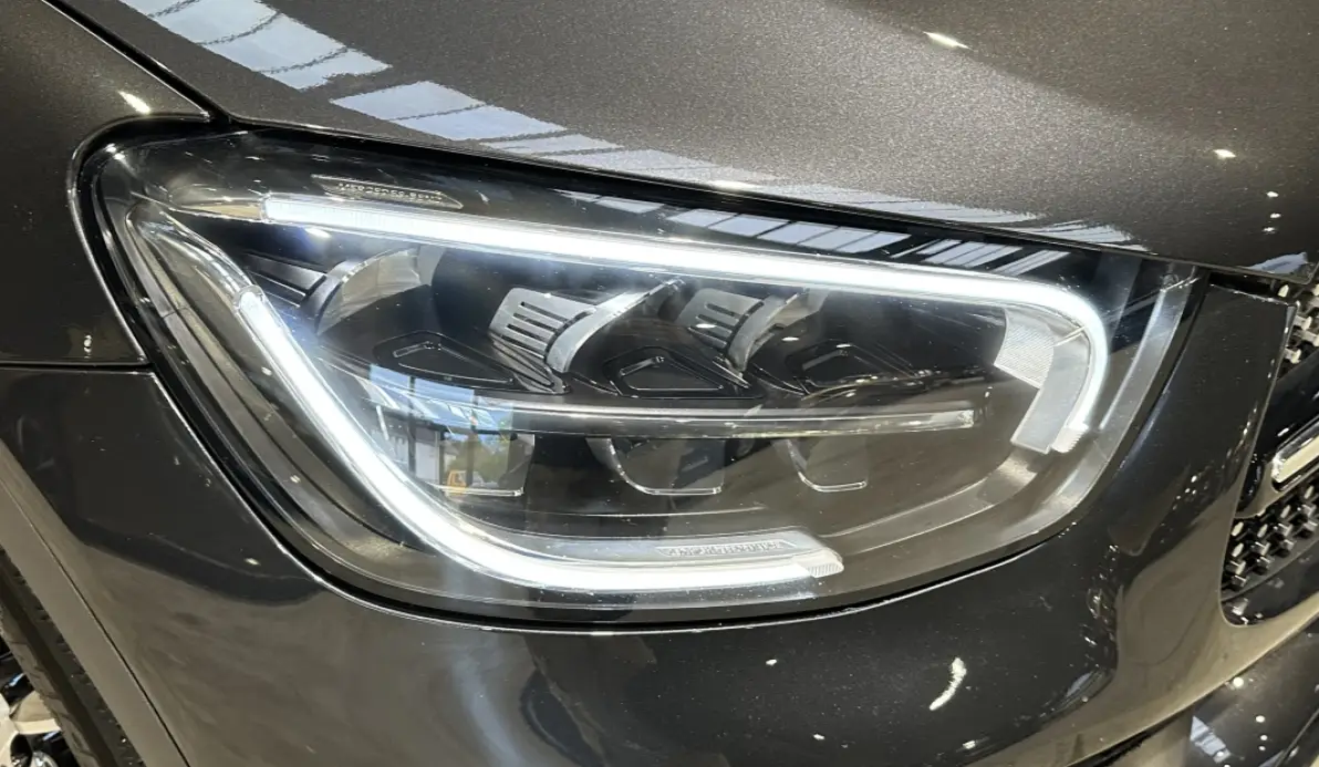 Mercedes GLC Coupé 300 DE 4MATIC AMG LINE 9G-TRONIC