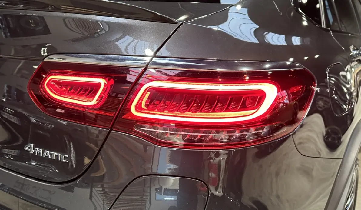 Mercedes GLC Coupé 300 DE 4MATIC AMG LINE 9G-TRONIC