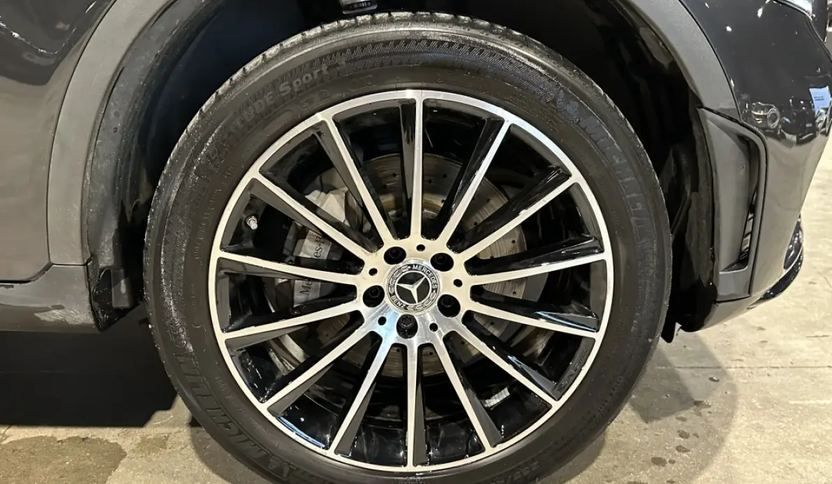 Mercedes GLC Coupé 300 DE 4MATIC AMG LINE 9G-TRONIC