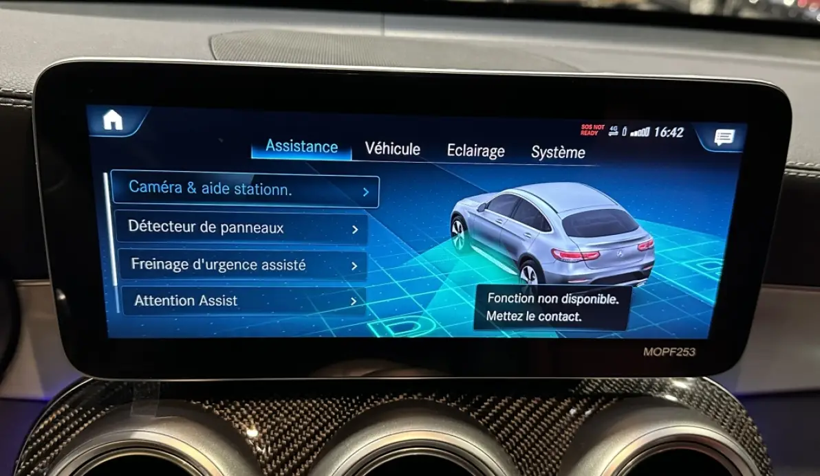 Mercedes GLC Coupé 300 DE 4MATIC AMG LINE 9G-TRONIC