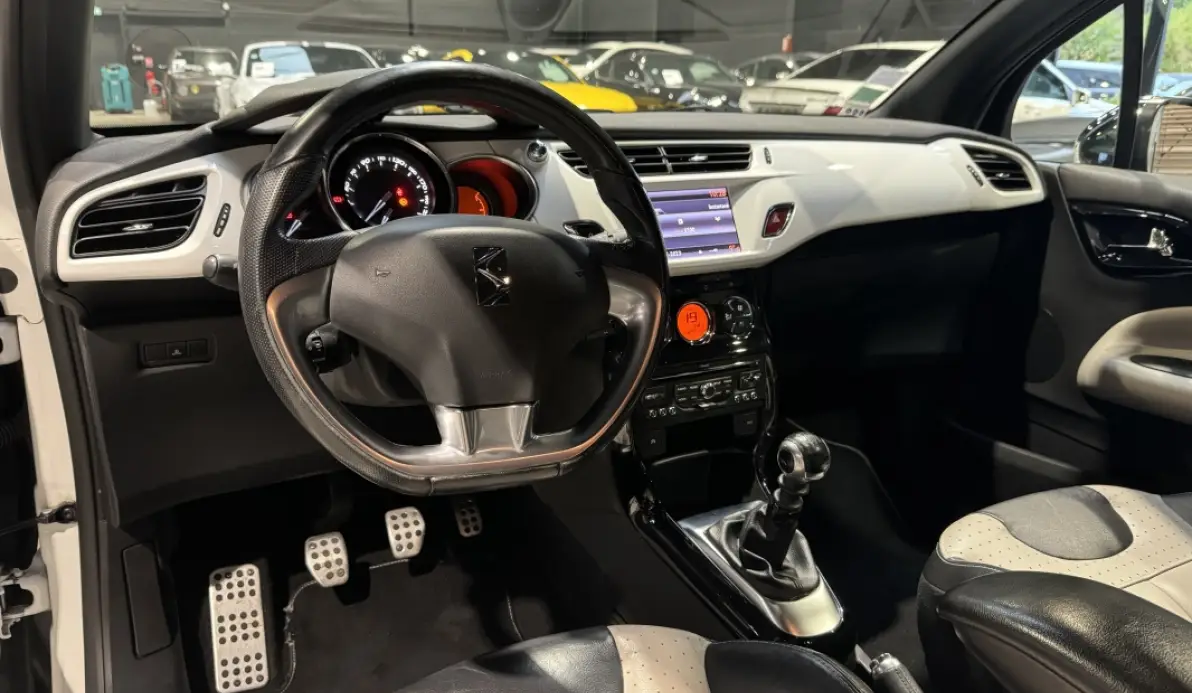 Citroën DS3  1.6 THP 155 Sport Chic
