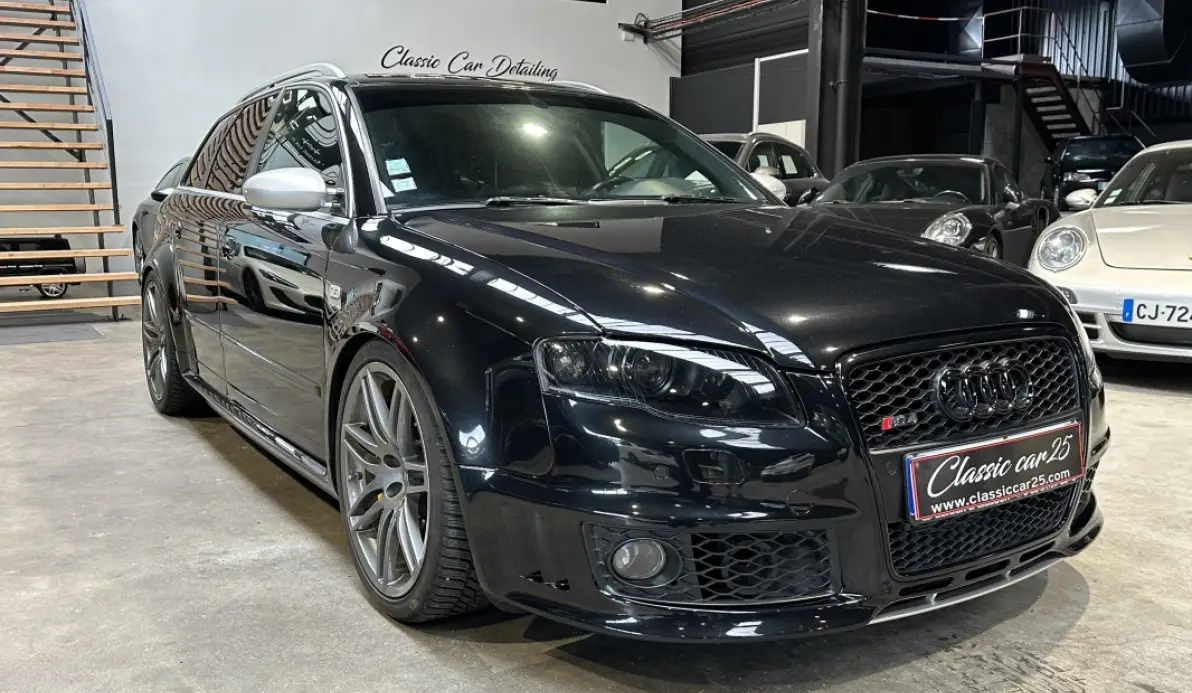 Audi RS4 4.2 V8 420cv