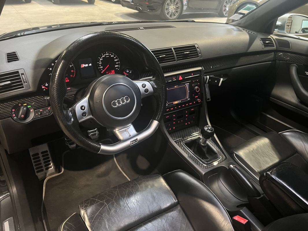 Audi RS4 4.2 V8 420cv