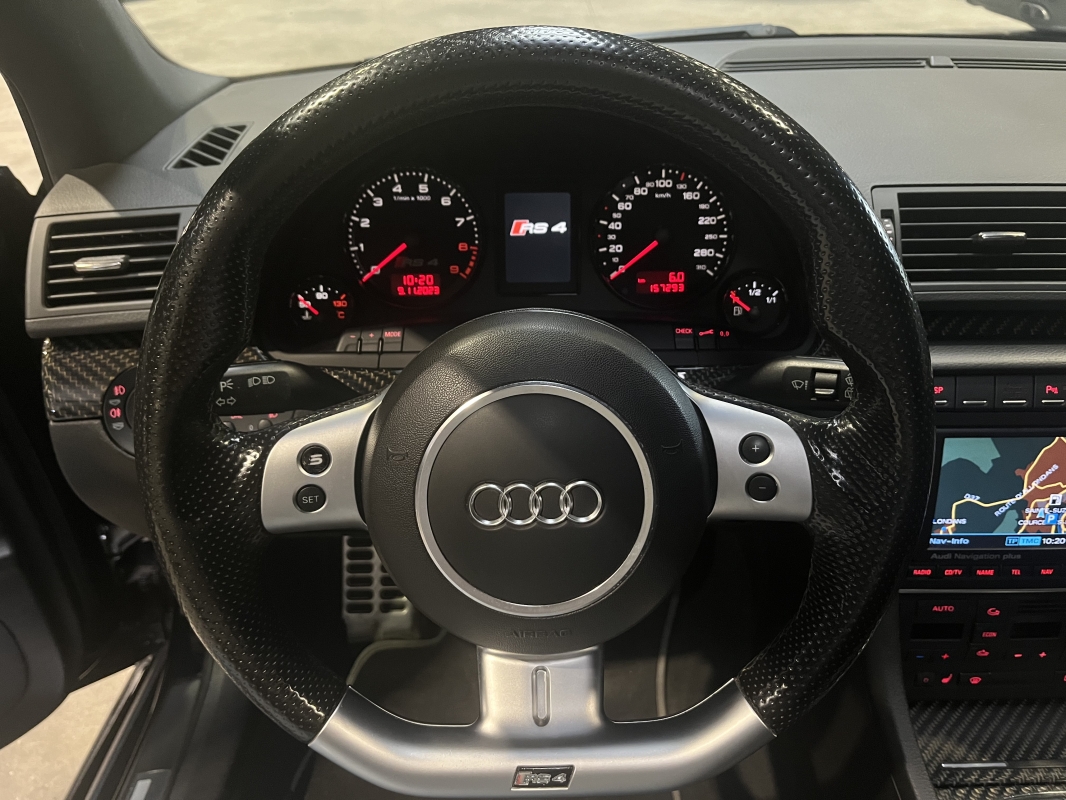 Audi RS4 4.2 V8 420cv