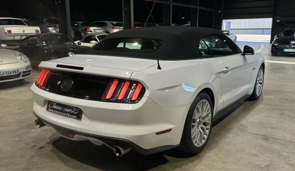 Ford Mustang GT Convertible 5.0 V8 421ch BVA