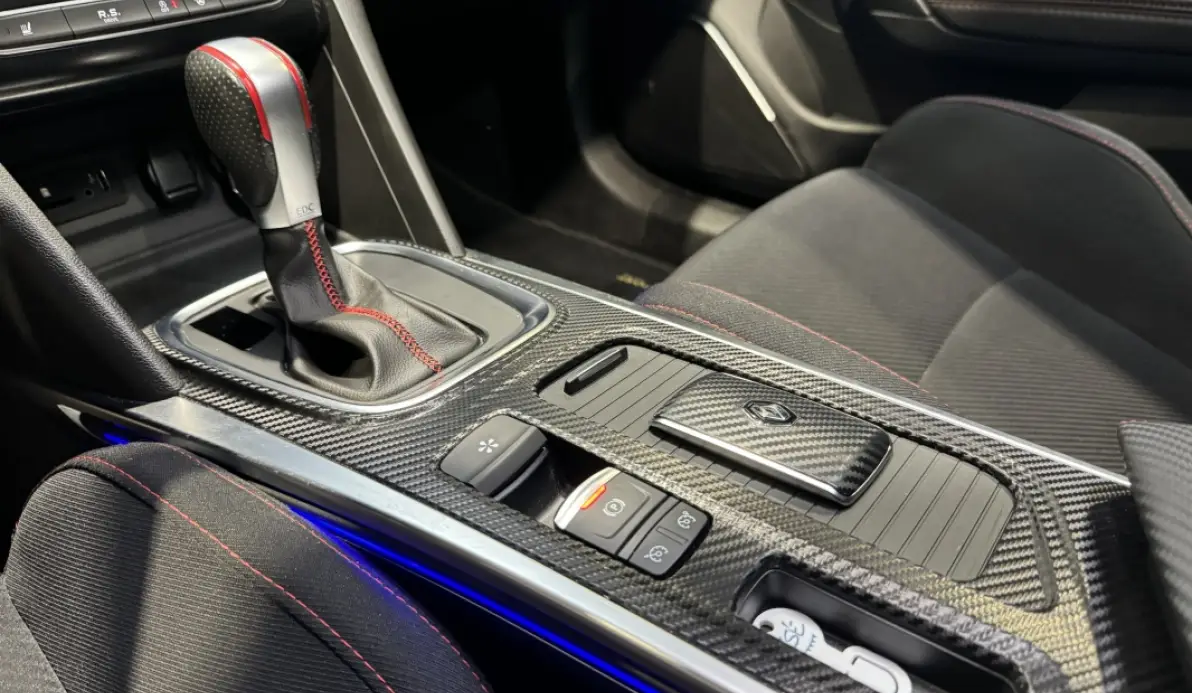 Renault Mégane  1.8 T 280CH EDC 4Control