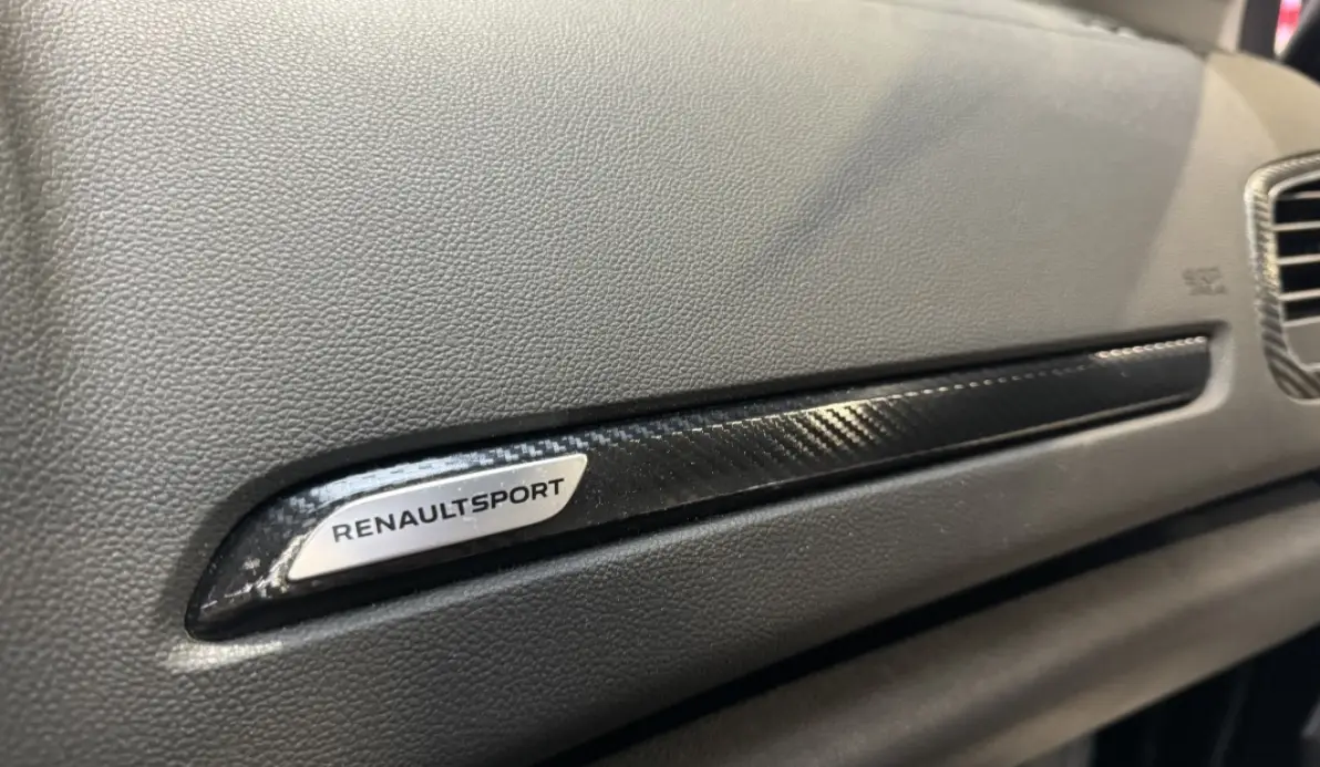 Renault Mégane  1.8 T 280CH EDC 4Control