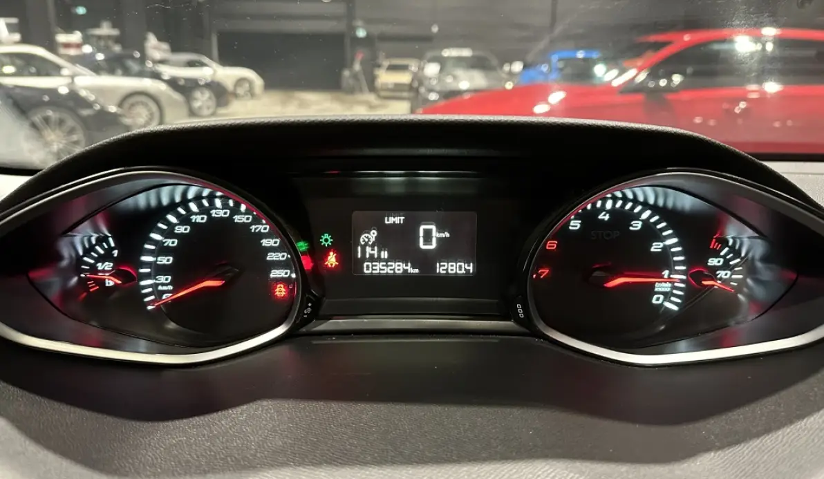Peugeot 308 Style 1,2 PureTech 110 ch BVM6