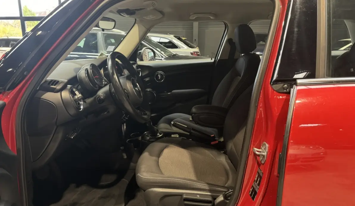 Mini cooper 5P 1.5 136 COOPER