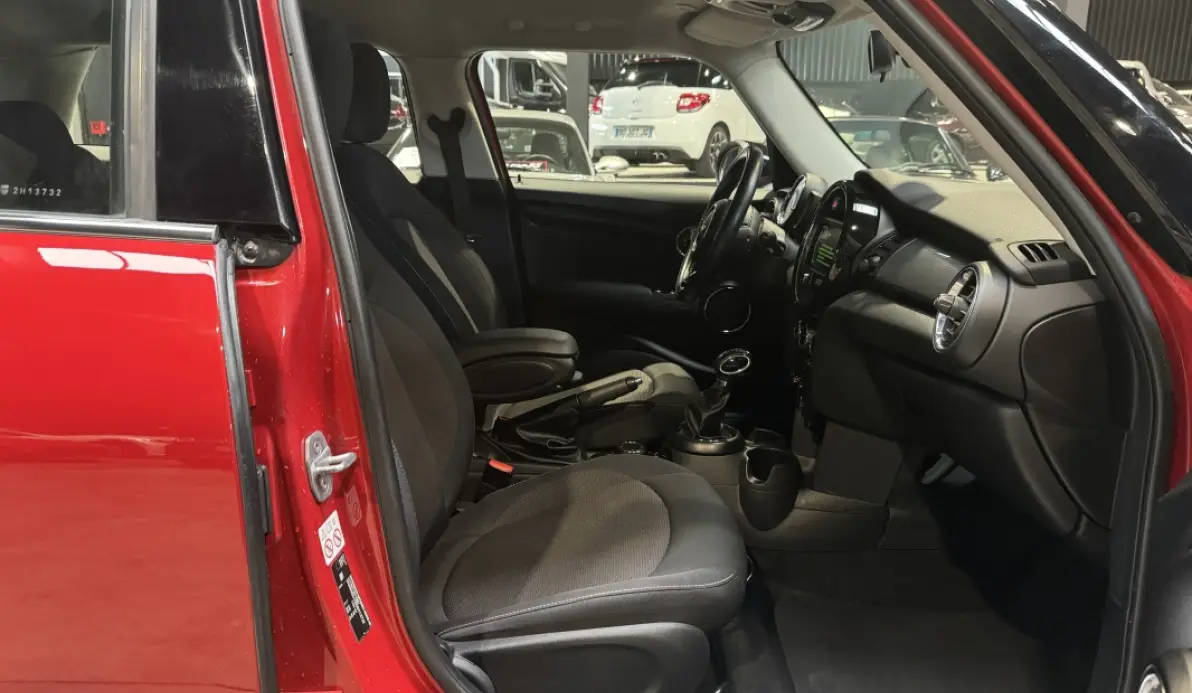 Mini cooper 5P 1.5 136 COOPER