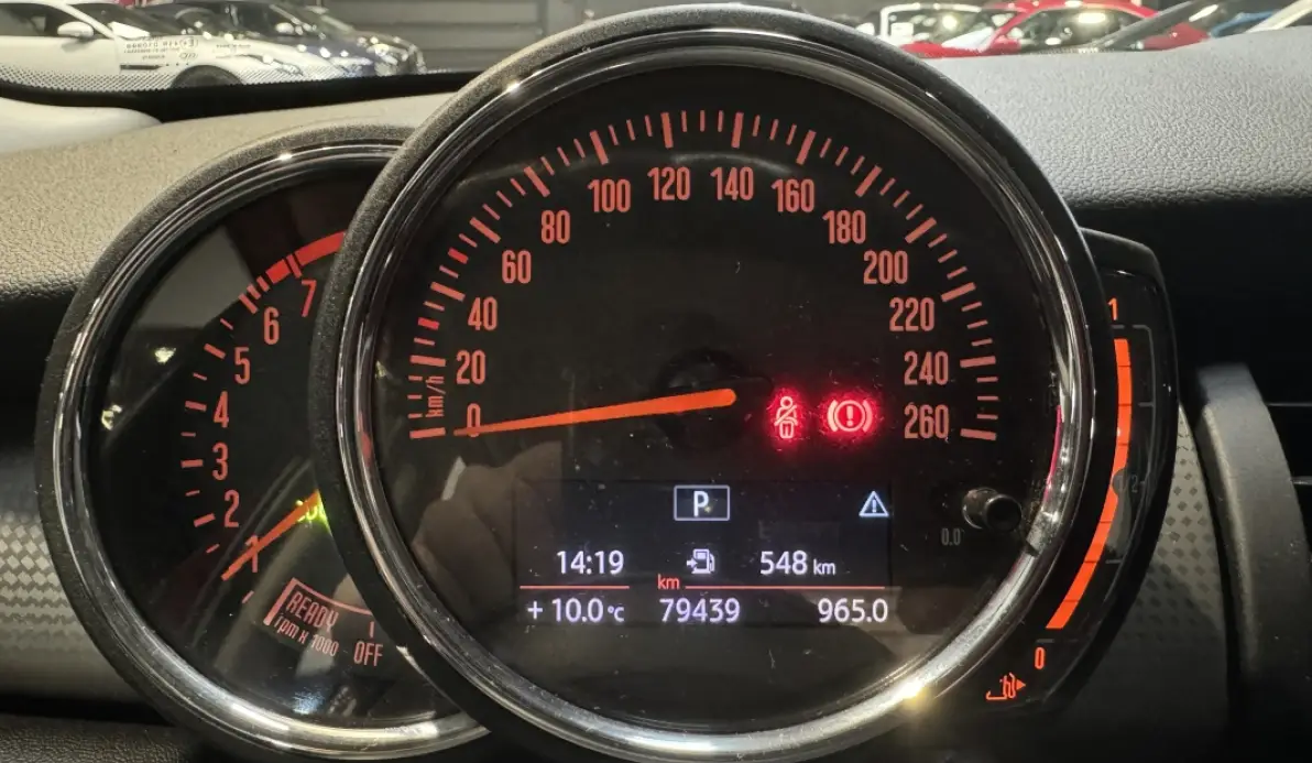 Mini cooper 5P 1.5 136 COOPER