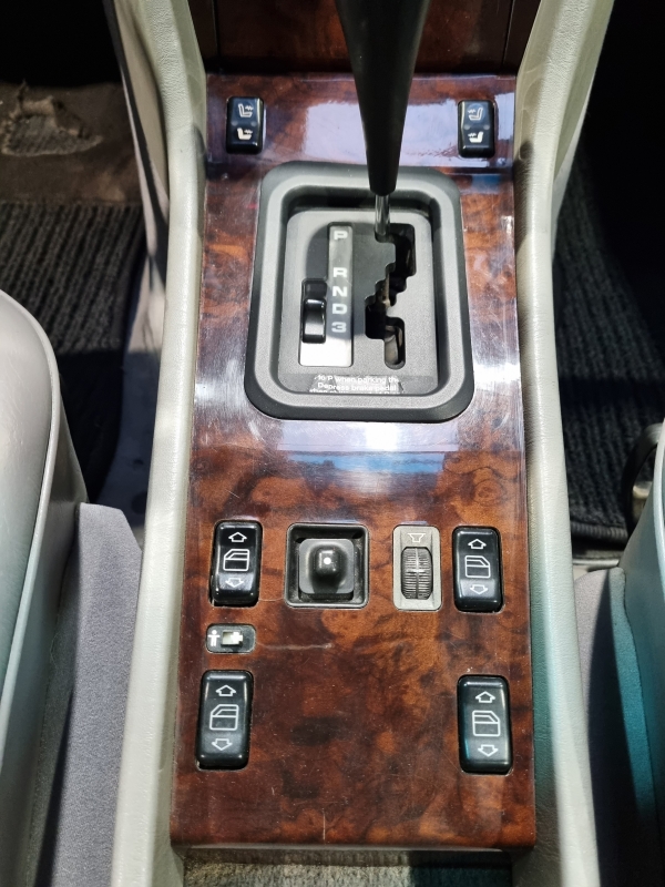 Mercedes 300 CE