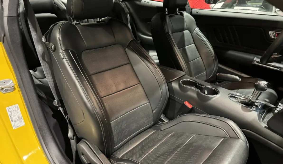 Ford Mustang GT 5.0 V8 421cv BVA6