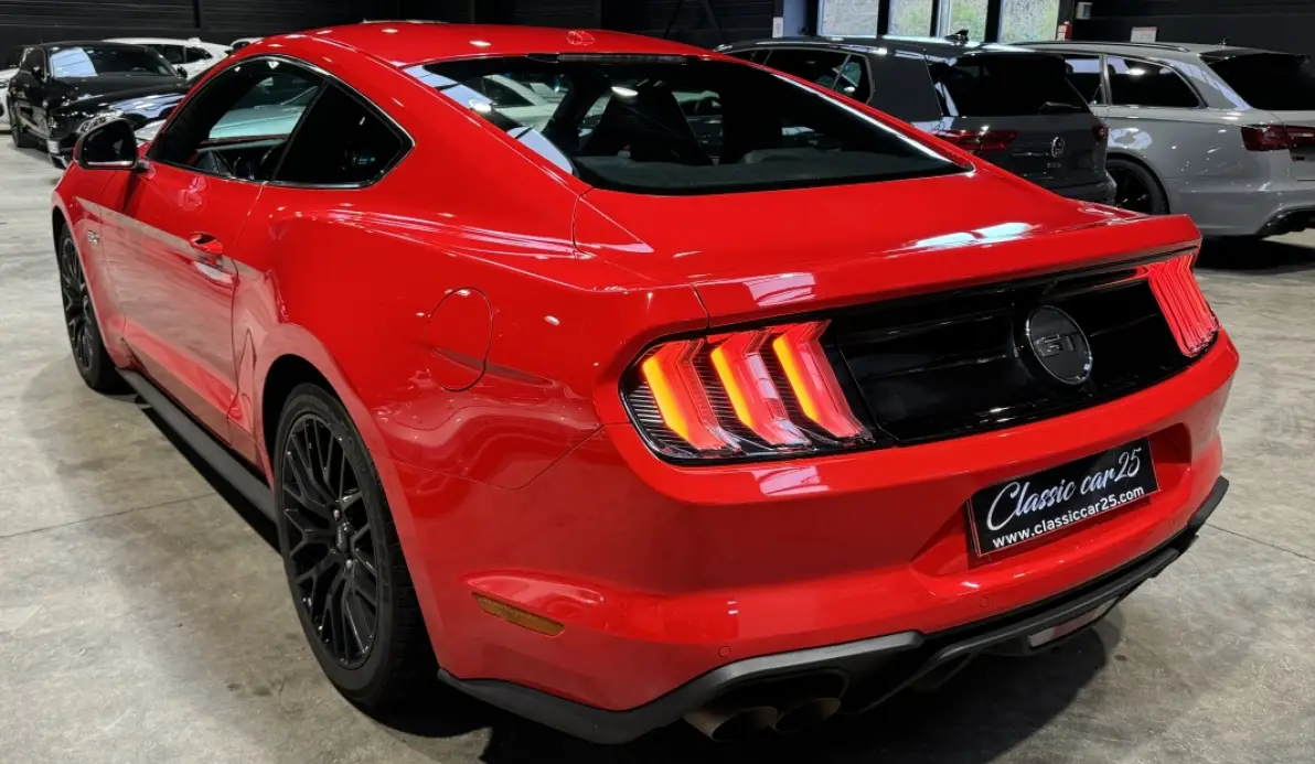 Ford Mustang GT Fastback 5.0 V8 450ch BVM