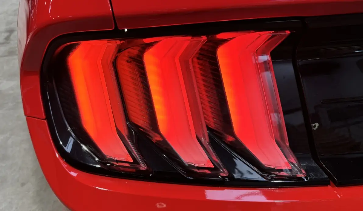 Ford Mustang GT Fastback 5.0 V8 450ch BVM